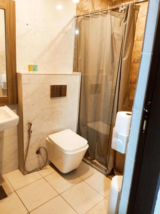 Golden Plaza Hotel 암만 외부 사진